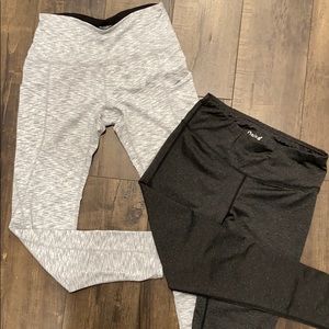 Pair of Leggings gray and heather white/gray